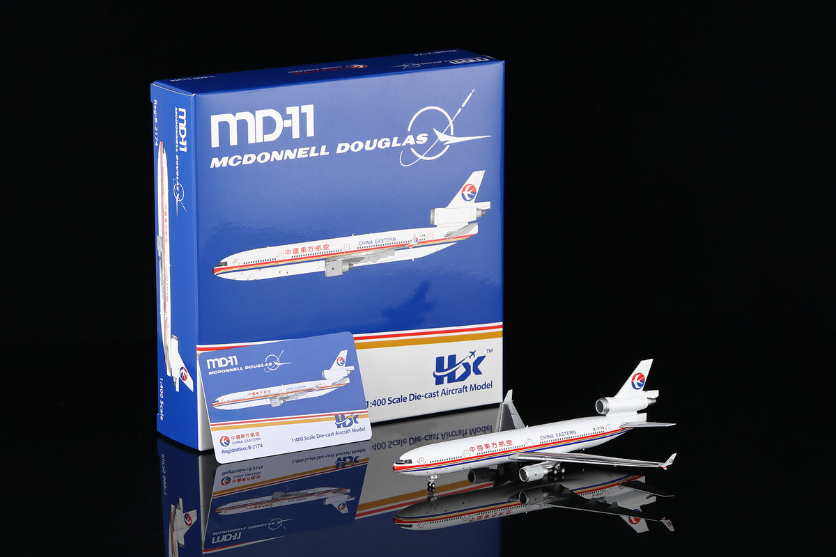 1/400 China Eastern Airlines McDonnell Douglas MD-11 B-2174 M101104 - image 1