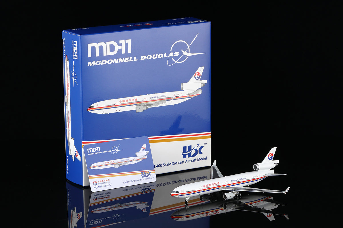1/400 China Eastern Airlines McDonnell Douglas MD-11 B-2175 M101105 - image 1