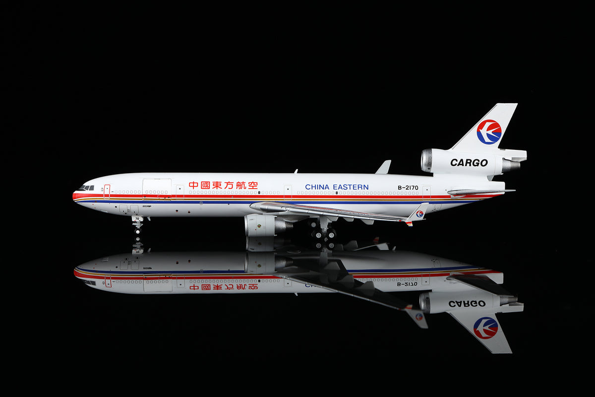 1/400 China Eastern Airlines McDonnell Douglas MD-11F B-2170 M111100C Interactive Series - image 2