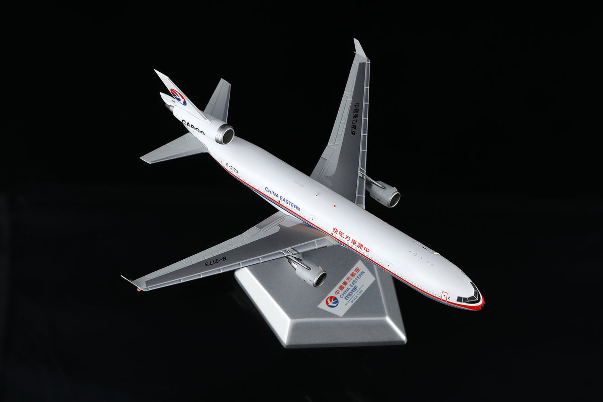 1/400 China Eastern Airlines McDonnell Douglas MD-11F B-2173 M111103C Interactive Series - image 11