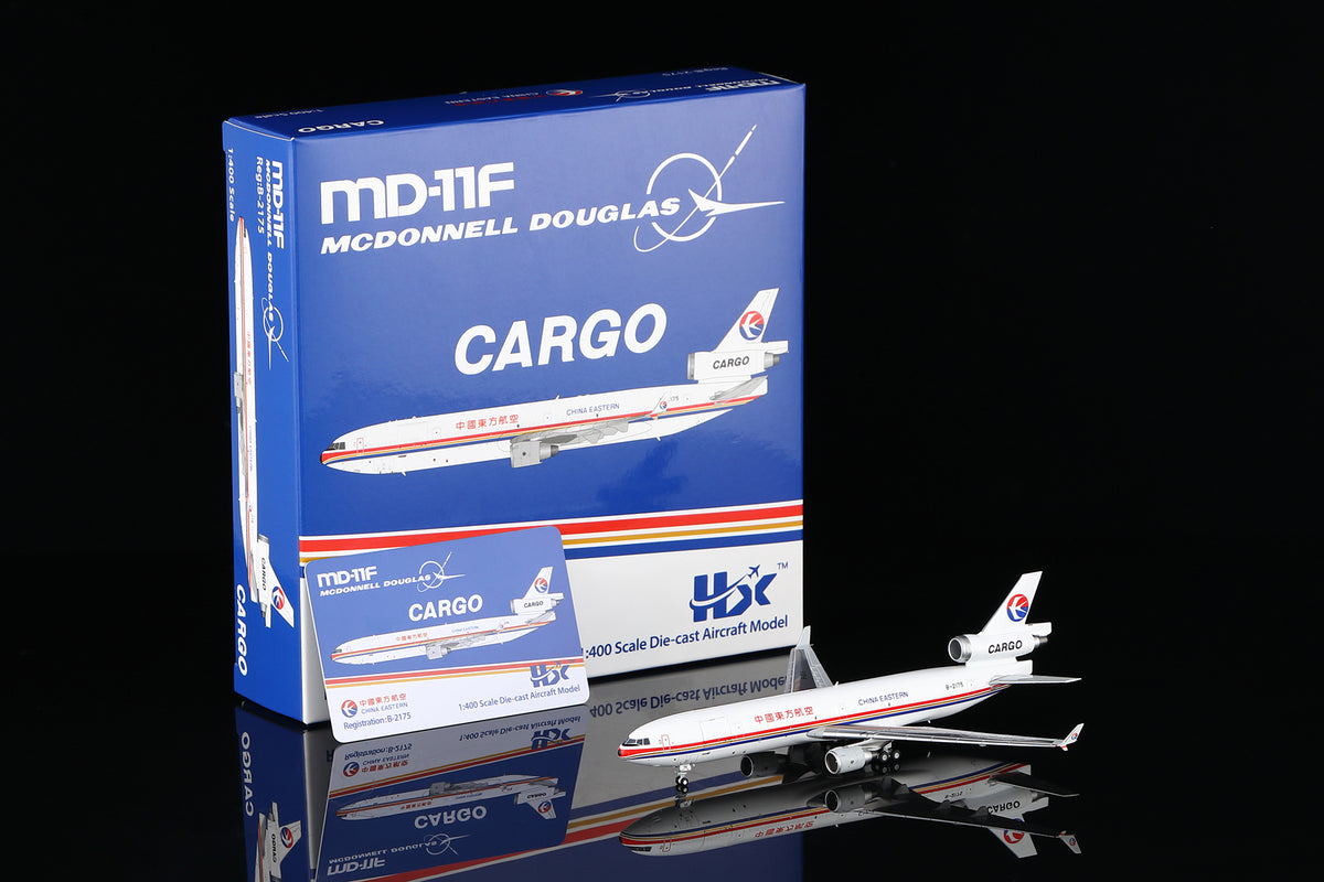 1/400 China Eastern Airlines McDonnell Douglas MD-11FB-2175 M111105C Interactive Series - image 1